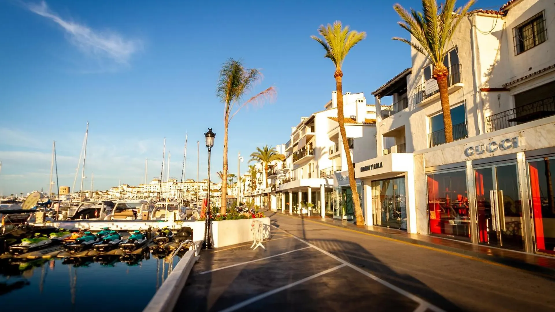 Marbella Banus Suites - Beautiful Modern Flat Sea Views Spain