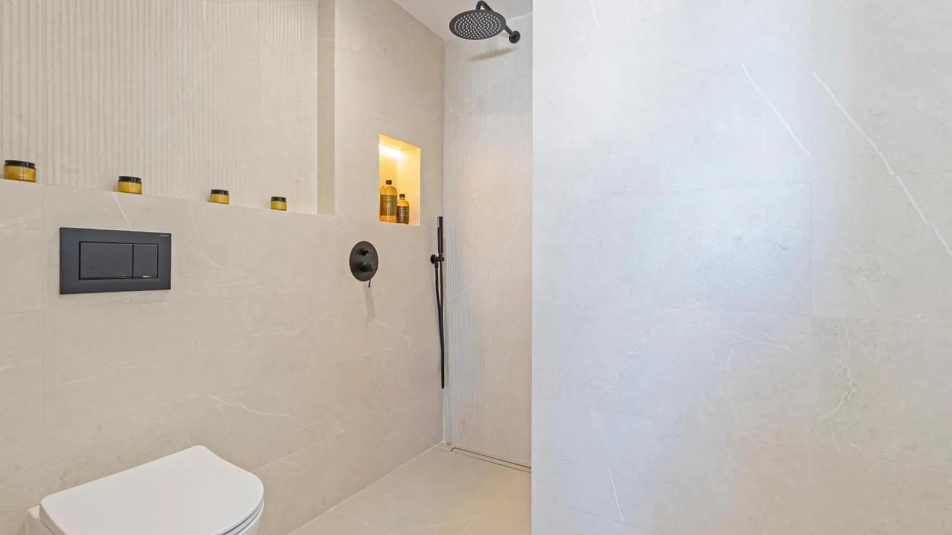 Marbella Banus Suites - Beautiful Modern Flat Sea Views 0*,  Spain