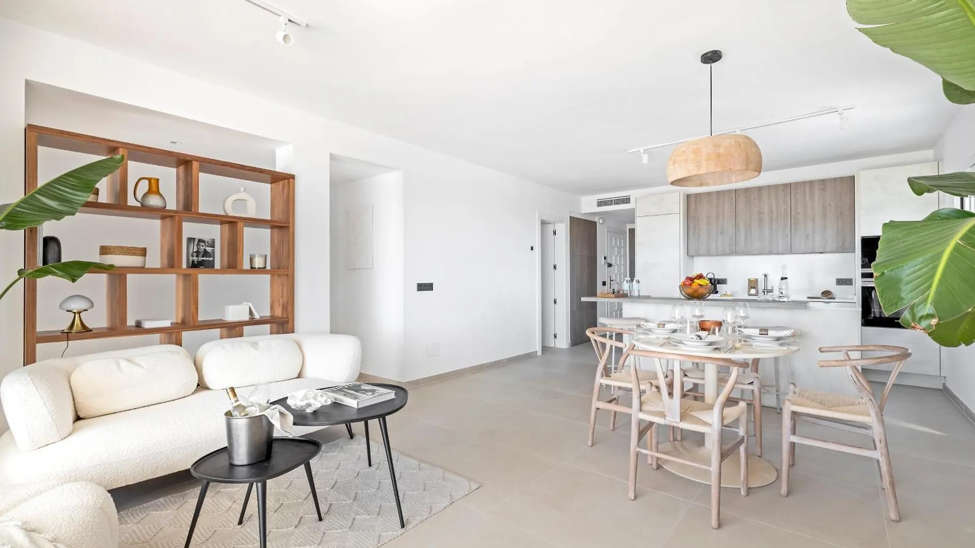 Apartment Marbella Banus Suites - Beautiful Modern Flat Sea Views