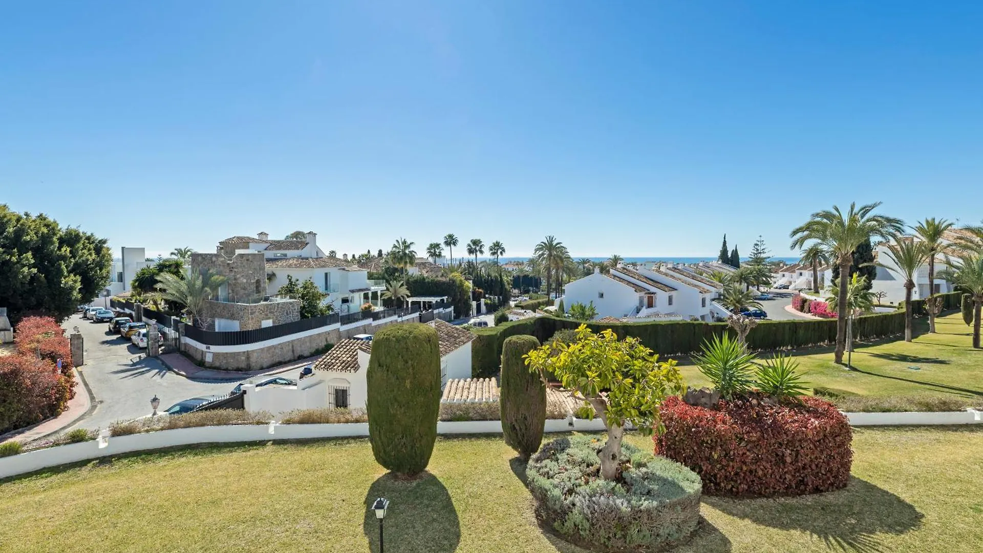 Apartment Marbella Banus Suites - Beautiful Modern Flat Sea Views Spain